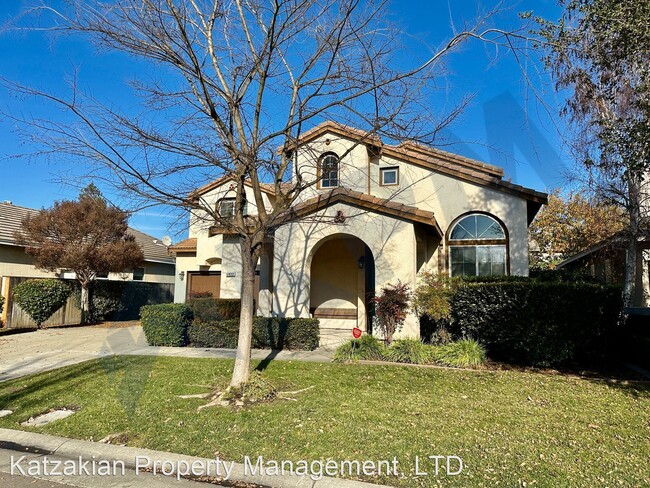 Foto del edificio - 4 br, 2.5 bath House - 5922 Riverbank Cir.