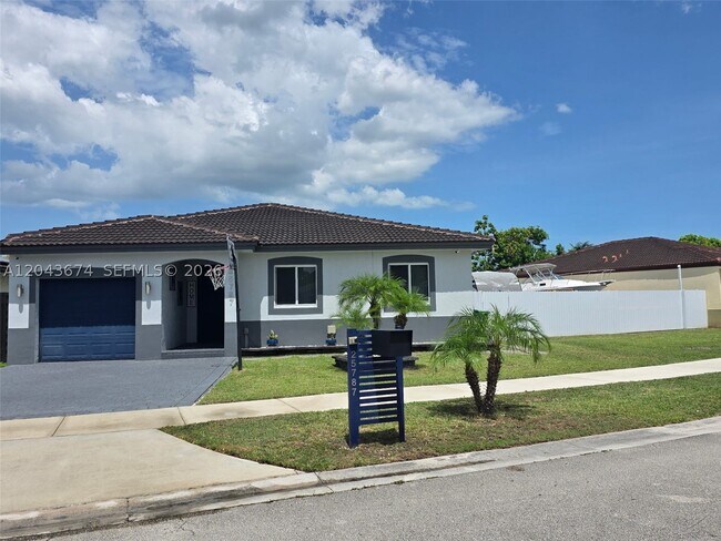 Building Photo - 25787 SW 127th Pl
