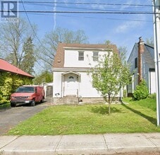 Building Photo - 246 Bowman St