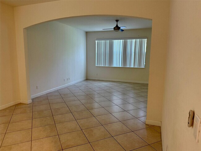 Foto del edificio - 4386 Buena Tara Dr