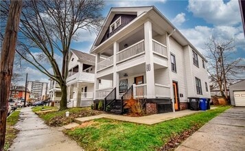 Building Photo - 1287 Idlewood Ave