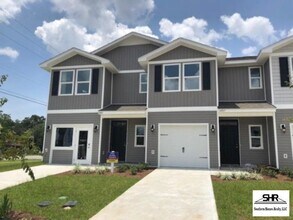 Building Photo - 6081 Royal Port Ct