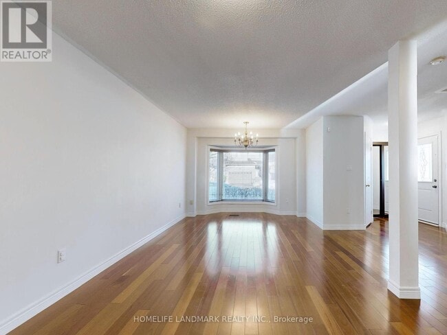 Building Photo - 1240-1240 Westview Terrace
