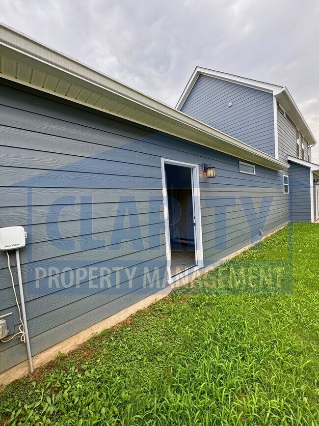 Building Photo - Newly constructed home in Chattanooga!