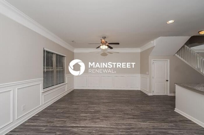 Building Photo - 560 Briar Ridge Cir