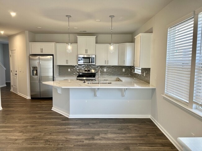 Building Photo - 12 Eugenia Duke Ct