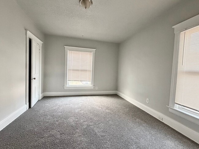 Building Photo - 414 Beech St