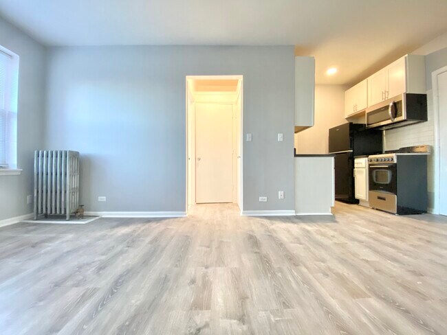 4031 Kenmore Estudio - Estilo 1 - 4031 N Kenmore Apartments