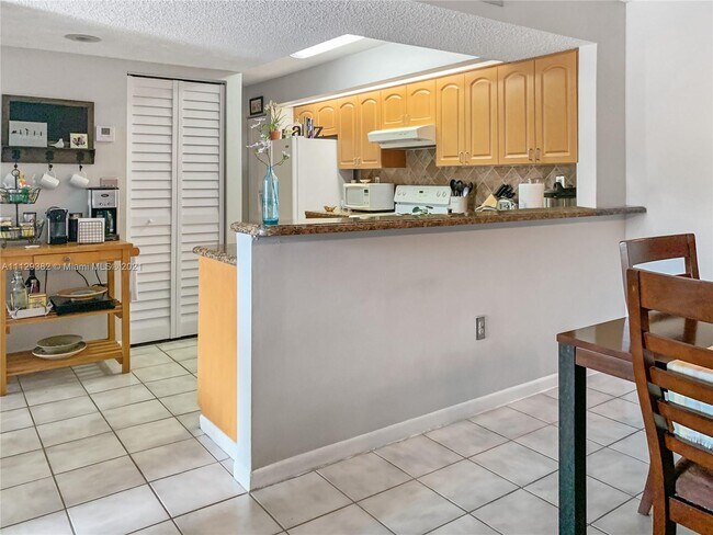 Building Photo - 8660 SW 212th St