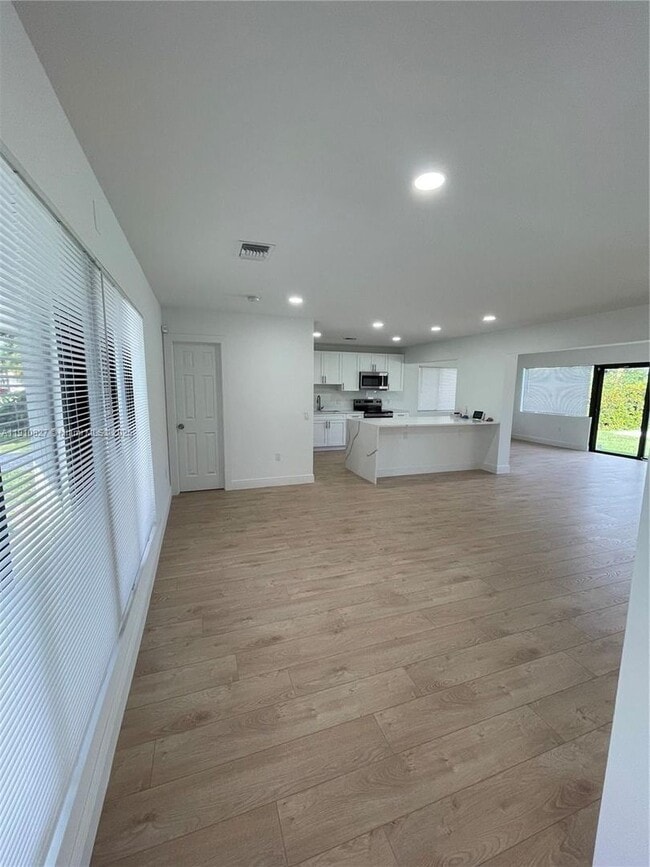 Foto del edificio - 317 N 31st Ave