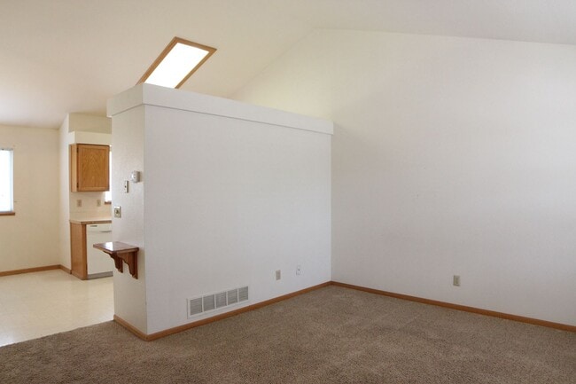 Building Photo - 442 Dunne Dr