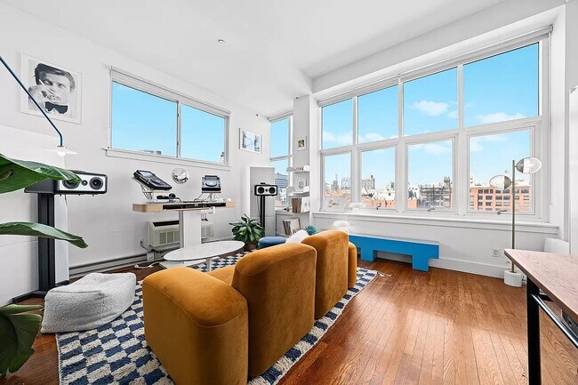 Foto del edificio - 114 Ridge Street