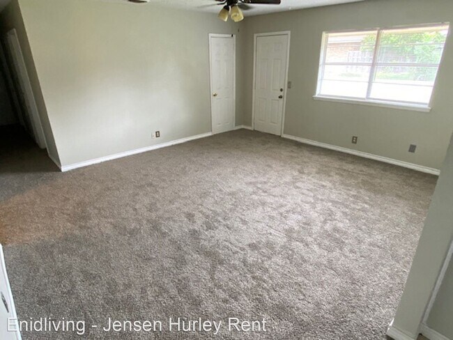 Building Photo - 3 br, 2 bath House - 214 S HOOVER