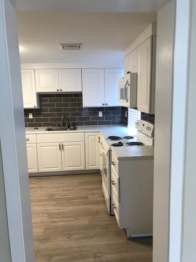 115 E St Unit Apt. 2, Bellefonte, PA 16823 Apartments in Bellefonte, PA