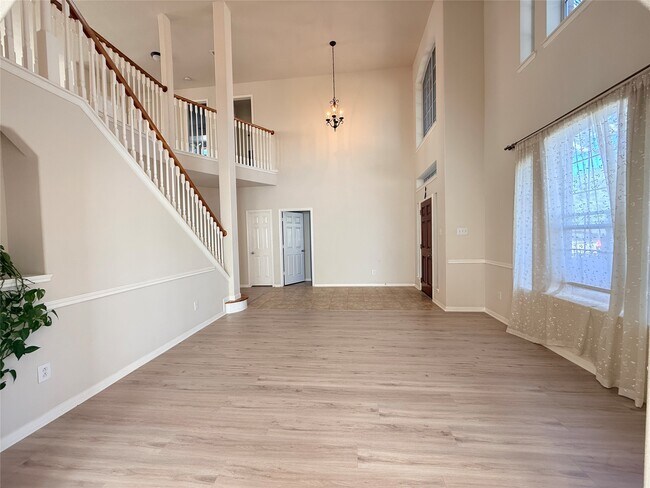 Foto del edificio - 410 Willow Pointe Dr