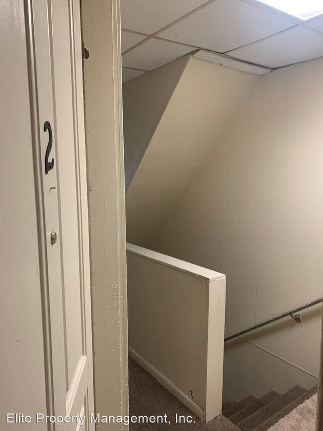 Foto del edificio - 1 br, 1 bath House - 134 N Newberry St Apt 2