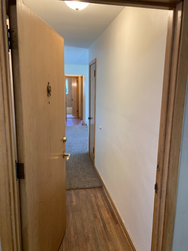 Building Photo - 408 6th St SW