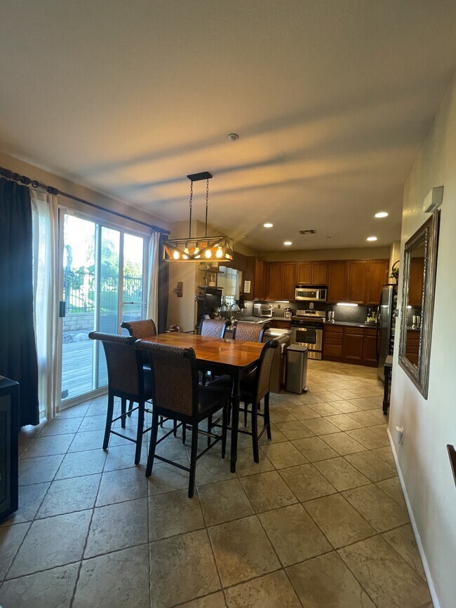 Building Photo - 16426 Empire Lakes Ct