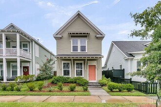 Building Photo - 146 Winding Branch Dr