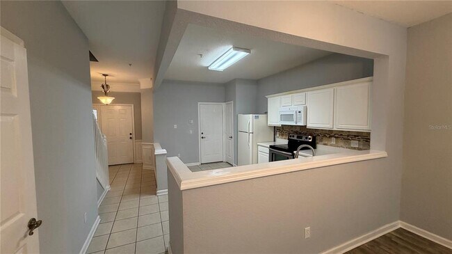 Foto del edificio - 3336 Shallot Dr