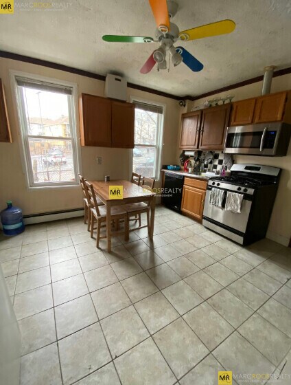 Foto del edificio - 205 Hillside St