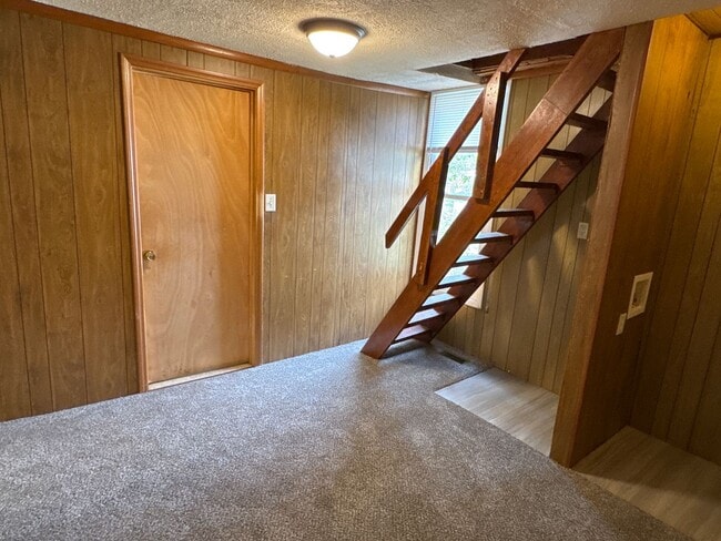 Foto del edificio - 2 Bedroom House!  $750!!!