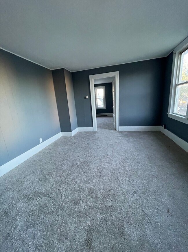 Foto del edificio - 2305 W Burnham St