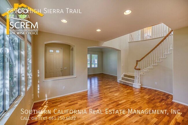 Building Photo - Gorgeous Three Bedroom Pool Home with Ente...