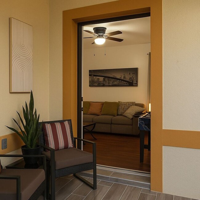 Building Photo - 438 Monroe Cir