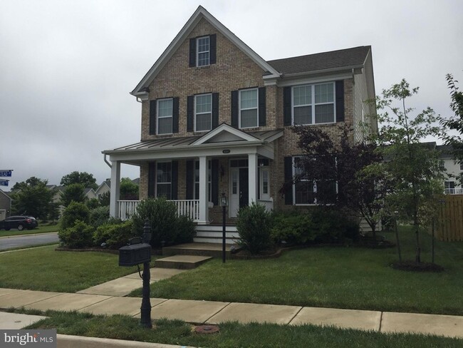 Building Photo - 43165 Barnstead Dr