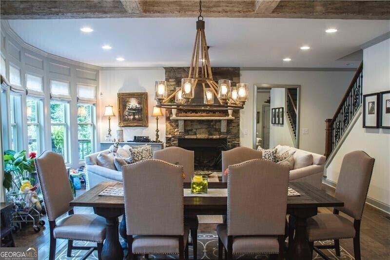 Foto principal - 1242 N Cliff Valley Way NE