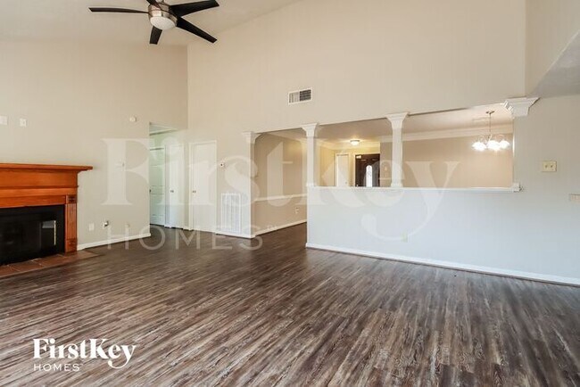 Foto del edificio - 11111 Sageorchard Cir
