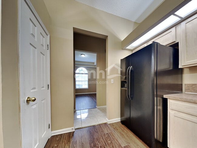 Foto del edificio - 9251 Topohill Ct
