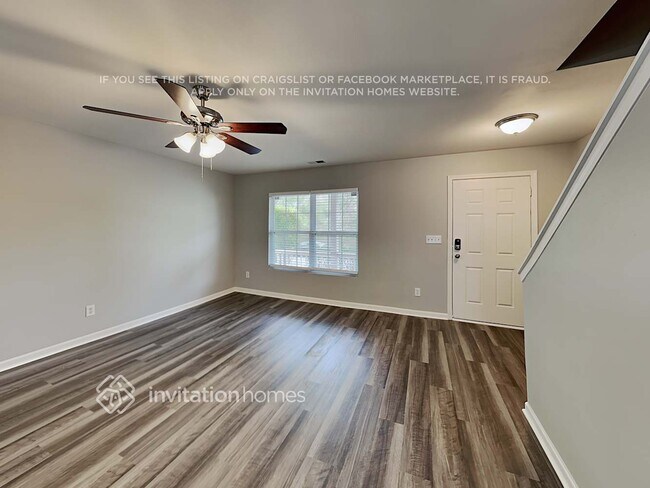 Foto del edificio - 2543 Buckleigh Dr