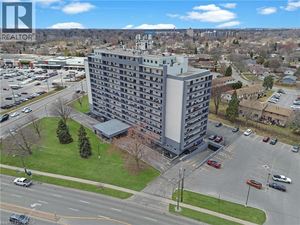 Primary Photo - 640 West St