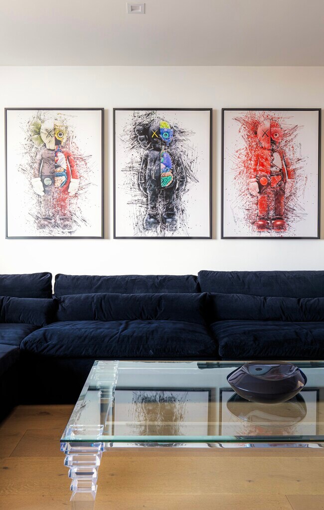 Foto del edificio - 343 Pioneer Dr