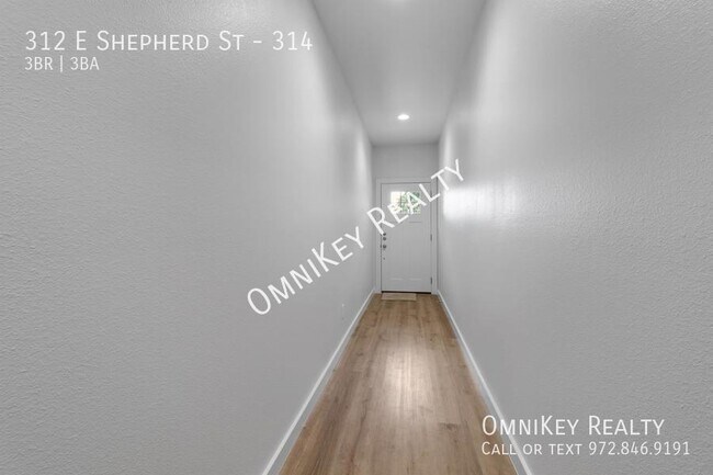 Building Photo - 312 E Shepherd St