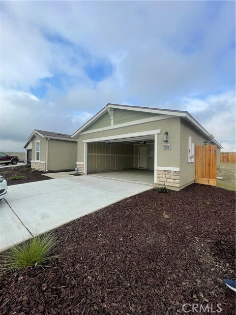 Foto del edificio - 3739 Ming Ave