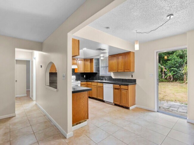 Foto del edificio - 8604 Brookline Ave