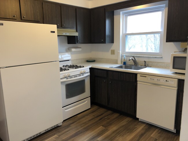 Kitchen - 14 Theodore Dr