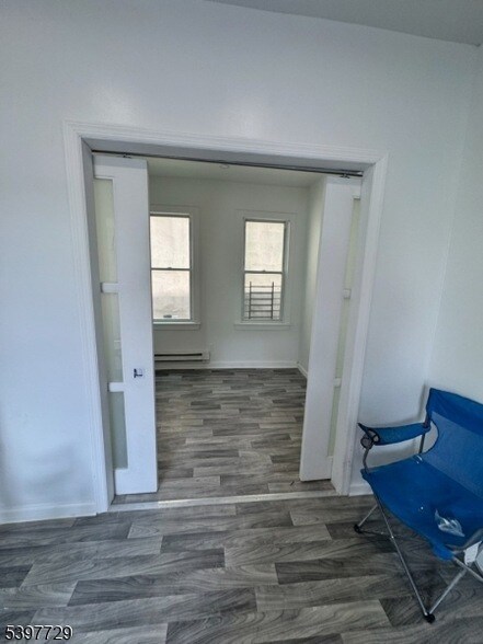 Foto del edificio - 475 Clinton Ave