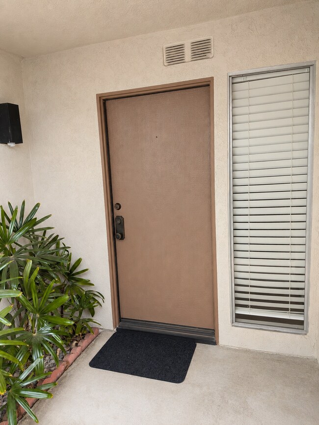 Foto del edificio - 3727 Mesa Oak Ln