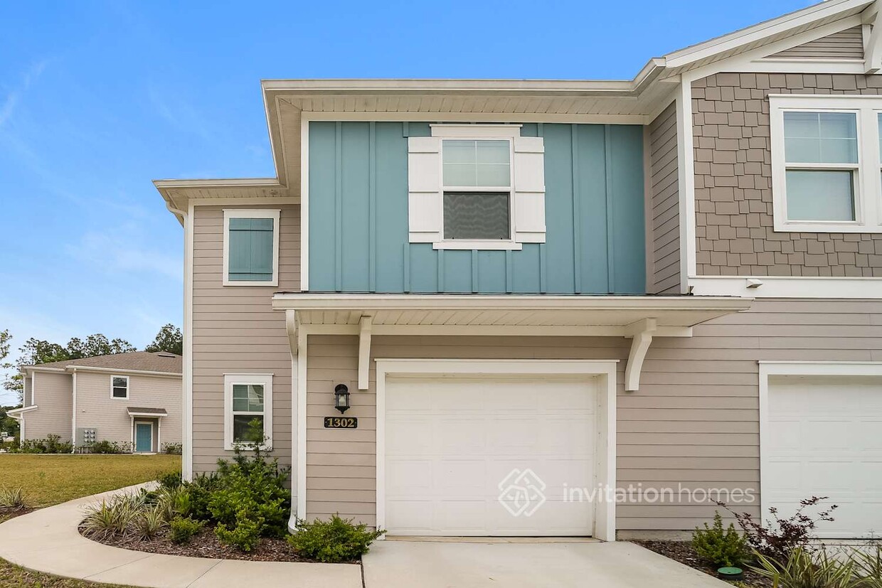 Primary Photo - 1302 Coastal Mdw Trl