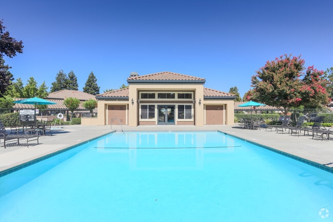 Pool/Spa - La Vina