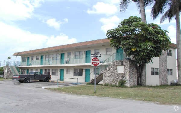 Foto del edificio - 40 NE 9th St
