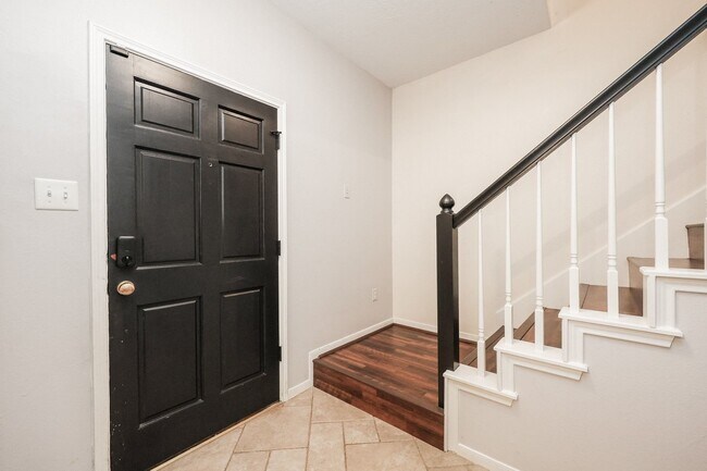 Foto del edificio - 118 Willowwood Cir