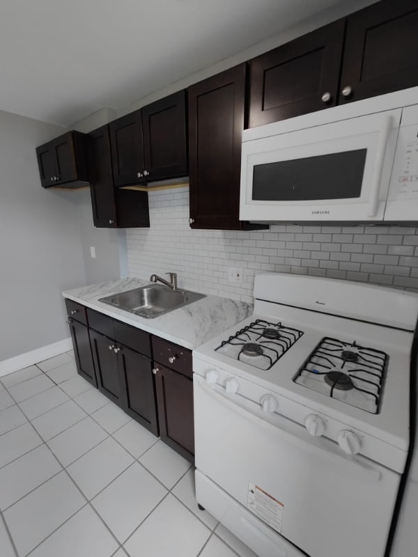 Photo - 227 Washington Ave Apartment