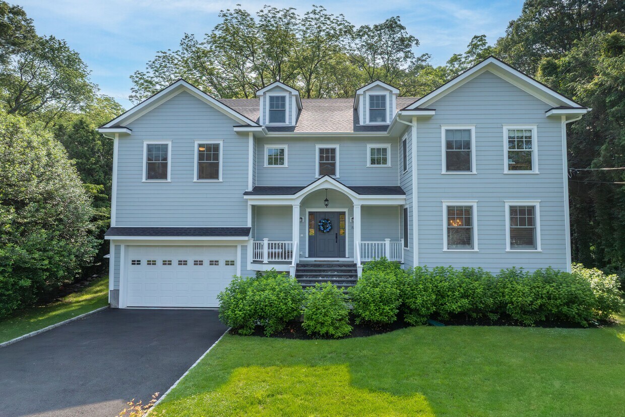 Foto principal - 53 Long Meadow Rd