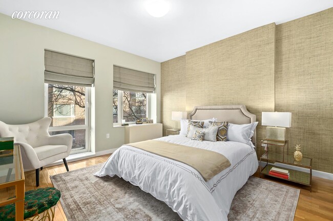 Building Photo - 454 W 54th St
