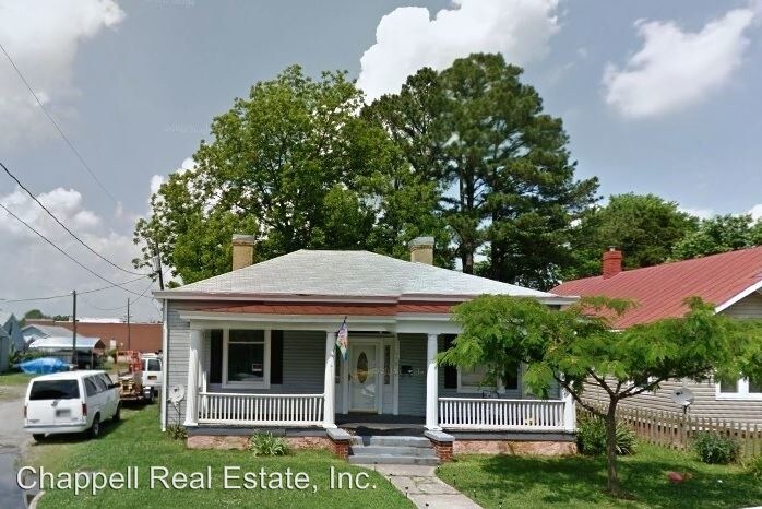 Primary Photo - 4 br, 2 bath House - 116 Fairfax Ave.